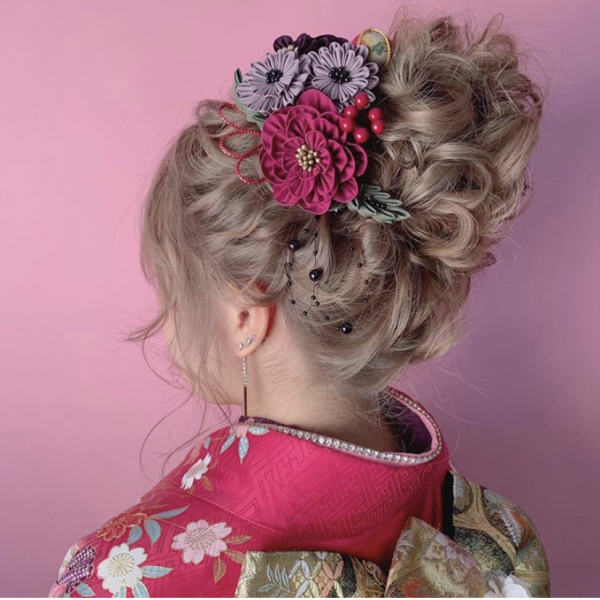 成人式のヘアスタイルは決まりましたか 二十歳の振袖az新横浜店のブログ