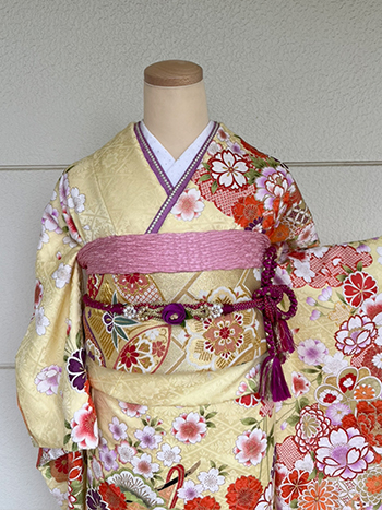 【振袖】黄色・牡丹/御所車