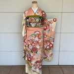 【振袖】ｻｰﾓﾝﾋﾟﾝｸ・菊