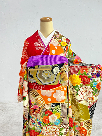 【振袖】赤・牡丹