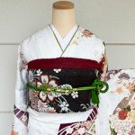 【振袖】白/紫・牡丹