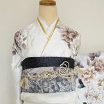 【振袖】白・牡丹