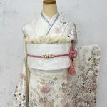 【振袖】白・牡丹