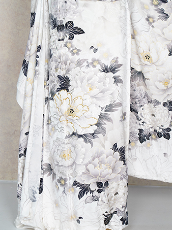 【振袖】白・牡丹