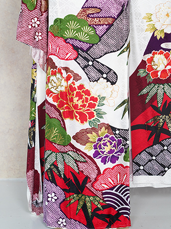 【振袖】白・牡丹