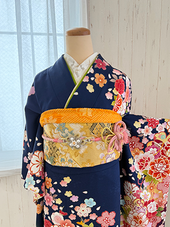 【振袖】紺・桜