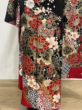 【振袖】黒・牡丹