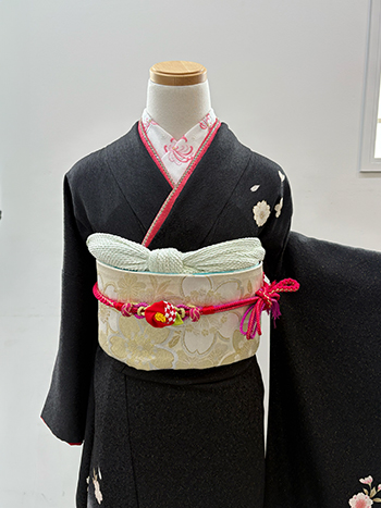 【振袖】黒・桜