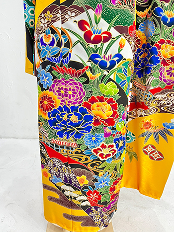 【振袖】黄色・牡丹