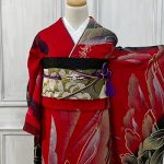 【振袖】赤・金彩牡丹