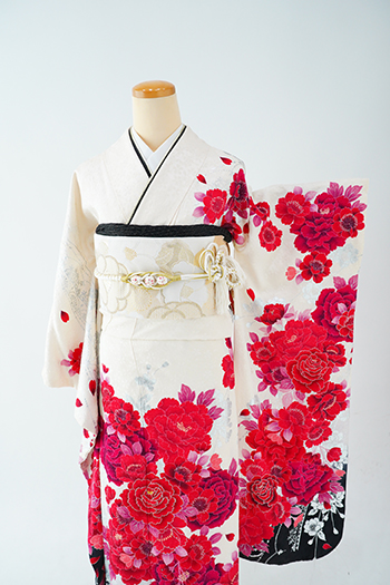 【振袖】白・牡丹
