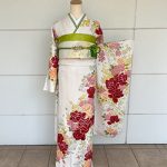 【振袖】白・牡丹