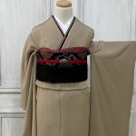 【振袖】ﾍﾞｰｼﾞｭ・無地