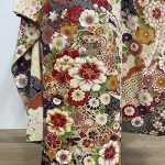 【振袖】ｸﾘｰﾑ・牡丹