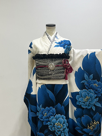 【振袖】白・牡丹