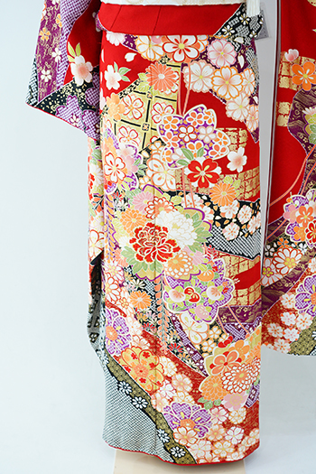 【振袖】赤・牡丹