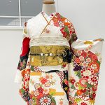 【振袖】白・万寿菊