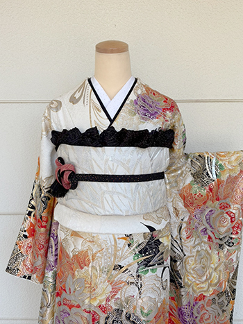 【振袖】白・薔薇