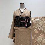 【振袖】ﾍﾞｰｼﾞｭ・菊