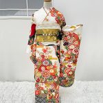 【振袖】白・万寿菊