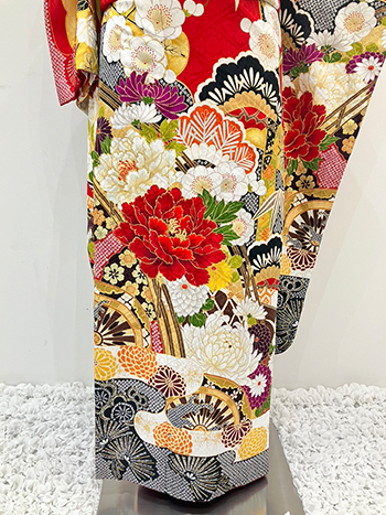 【振袖】赤・牡丹