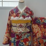 【振袖】紫・菊