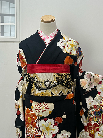 【振袖】黒・梅