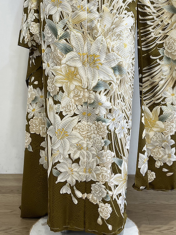 【振袖】黄・百合