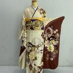 【振袖】ｸﾘｰﾑ・鶴