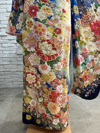 【振袖】青・牡丹・桜