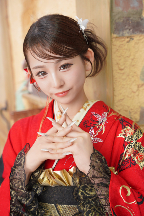 振袖 | 【公式】二十歳振袖館Az