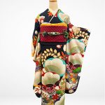 【振袖】黒・紅葉・松