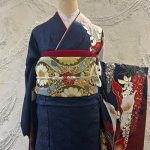 【振袖】紺・百合・藤