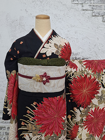 【振袖】黒・菊